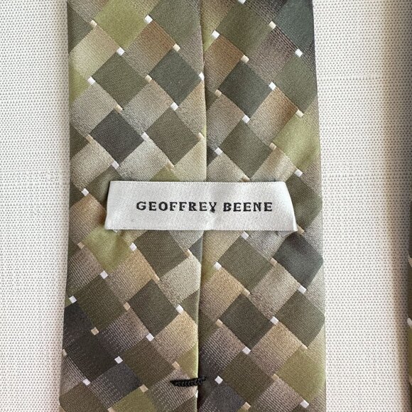 Geoffrey Beene Silk Tie 80s 90s Geometric Check 3.75" x 58" Vintage - Picture 6 of 9